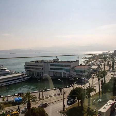 Missafir Exceptional Flat With Fascinating Sea View In Izmir Apartment Izmir